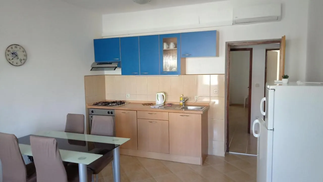Apartman2 L&K 자다르 아파트